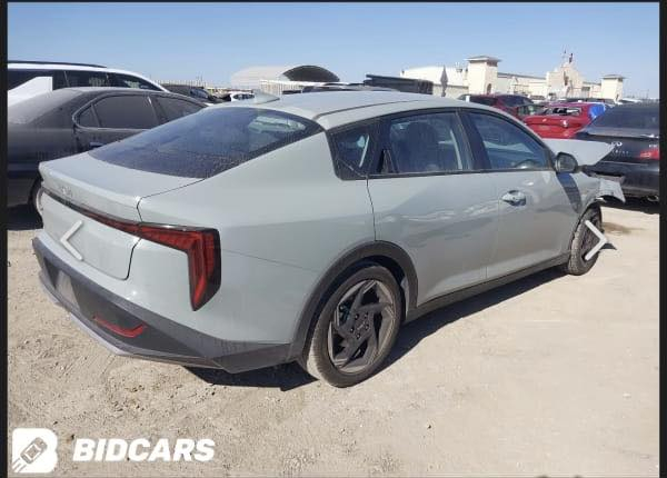 سلام عليكم K4 ,2025 بعد 30 يوم توصل الميناء .
بدون تصليح بدون كمرك . فقط بنيد حادثه

ترهم دفعه هسه ومن توصل دفعه، على مدار دفعتين

شنو ضمانات تحب اني حاضر السيارة فول عدا الفتحة 

بدون ايرباكات مكاني بغداد جميلة:***********
