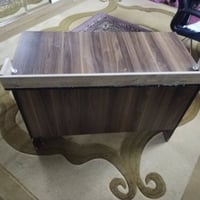 للبيع • خزائن • إشارة