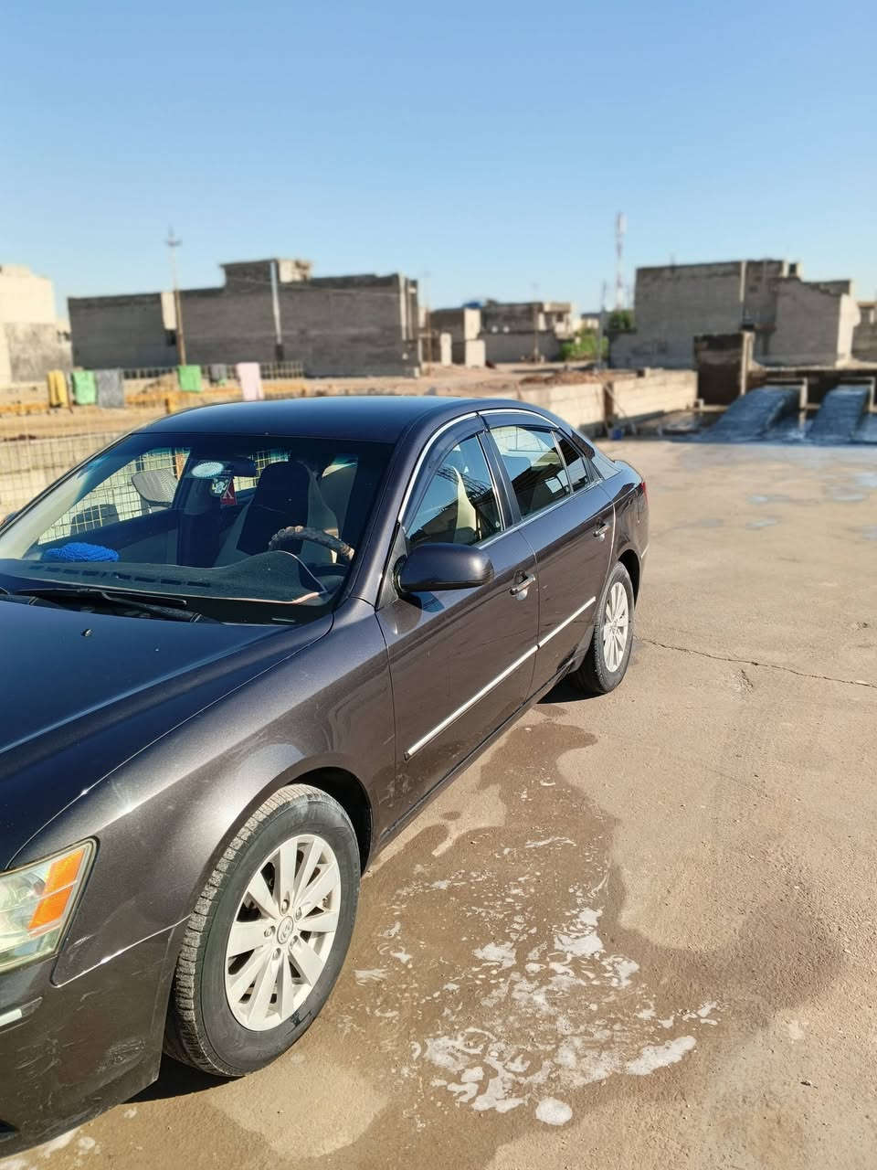 السلام عليكم 
للبيع سوناتا 2009 وارد امريكي كلين ليبل واحد لون جوزي برونزي مكفوله كفاله عامه حتى بارد مابيها محرك 2400 شرط اربعه حساس كير شرط صدر جديد تأيرات جدد السعر 134 وبيها مجال مكان السياره تكريت ***********
