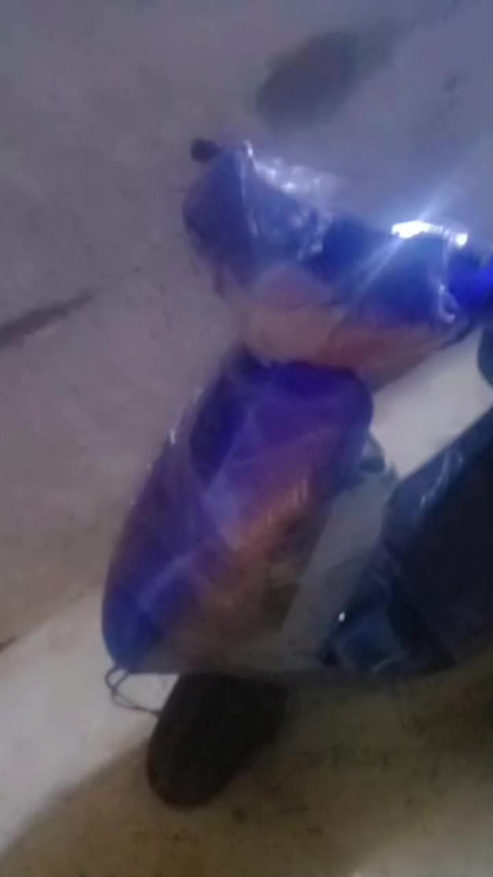 سلام عليكم دراجه للبيع ساسوكي نضيفه ما مفتوحه تجي ودكلب سعر 175 وبيه مجال الشراي  الستفسار الصفح


**إذا كنت صاحب هذا الإعلان وتريد حذفه لأي سبب، رجاءا أرسل رسالة إلى الدعم الفني**