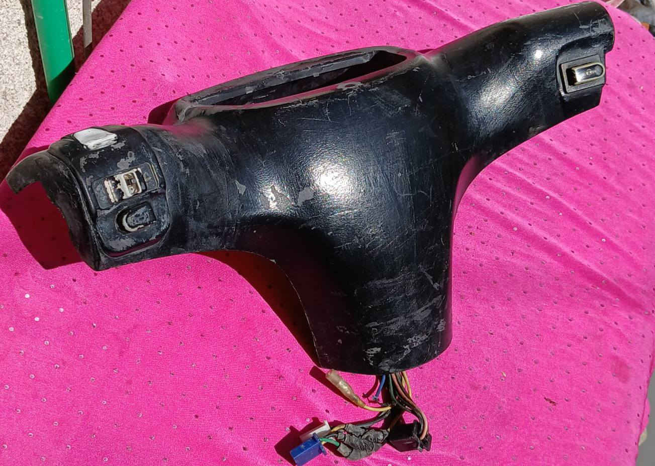 السلام عليكم دراجه 9زروف للبيع أو مراوسه سرعه 80 مابيهه صوت اكسل شغاله ربع هندر كامله من طول لطول السعر ٢٥٠ المكان بصره ابو الخصيب  ***********
