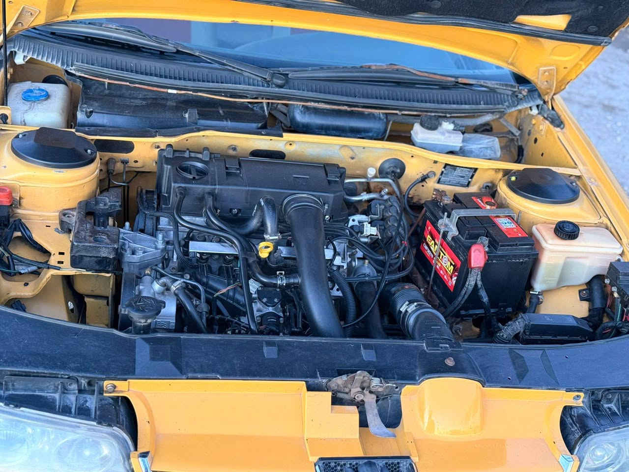 بيجو 405 كير ومحرك فرنسي تخم تاير باتري جديد دينمو جديد تدفئه تبريد تحويل ثاني يوم بيهه فقط جاملغ خلفي فقط  السعر ٤٣ اوبيهه مجال لاتصال***********بيع مستعجل
