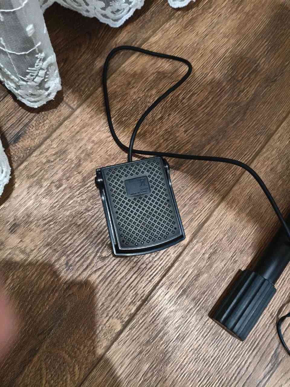 ملاحظة: الاستلام من مكاني فقط، ماكو توصيل. الموقع: أربيل (عنكاوا).

بيانو ياماها P45 ديجيتال، مستعمل بحالة زينة ويشتغل تمام. يجي ويا ستاند أصلي وپيدال (سستين). الصوت نظيف والمفاتيح كلها شغالة، مناسب للتعليم والعزف بالبيت.

السعر قابل للنقاش بس مو هواي. أربيل, العراق


**إذا كنت صاحب هذا الإعلان وتريد حذفه لأي سبب، رجاءا أرسل رسالة إلى الدعم الفني**