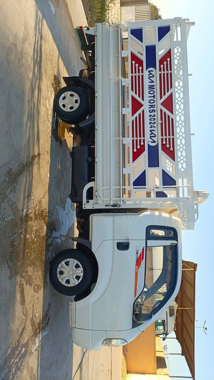 سلام عليكم للبيع موديل 2010 (السعر 110 وبيه مجال حك الجيه ***********
