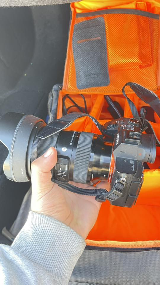 السلام عليكم كامرة سوني a73 للبيع مع عدسة سكما 24-70 نضيفة كلش
الكامرة شترهة 12k
مع ملحقات حقيبة 
شاحنة خارجية
رامين ساندسك ١٢٨/٦٤ الاصليات 
كارتريدر 
الكارتون مال الكامرة والعدسة موجودة
للاستفسار عن السعر 
***********
