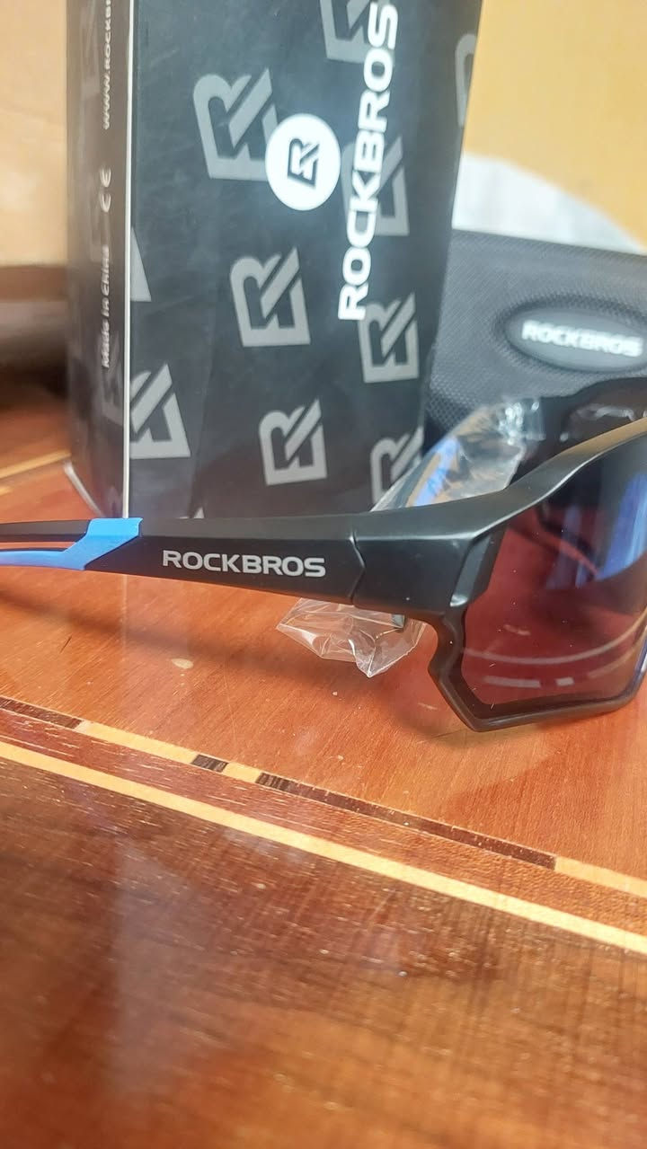 شباب نظارات ماركة القطعة ٧ ألالف


**إذا كنت صاحب هذا الإعلان وتريد حذفه لأي سبب، رجاءا أرسل رسالة إلى الدعم الفني**