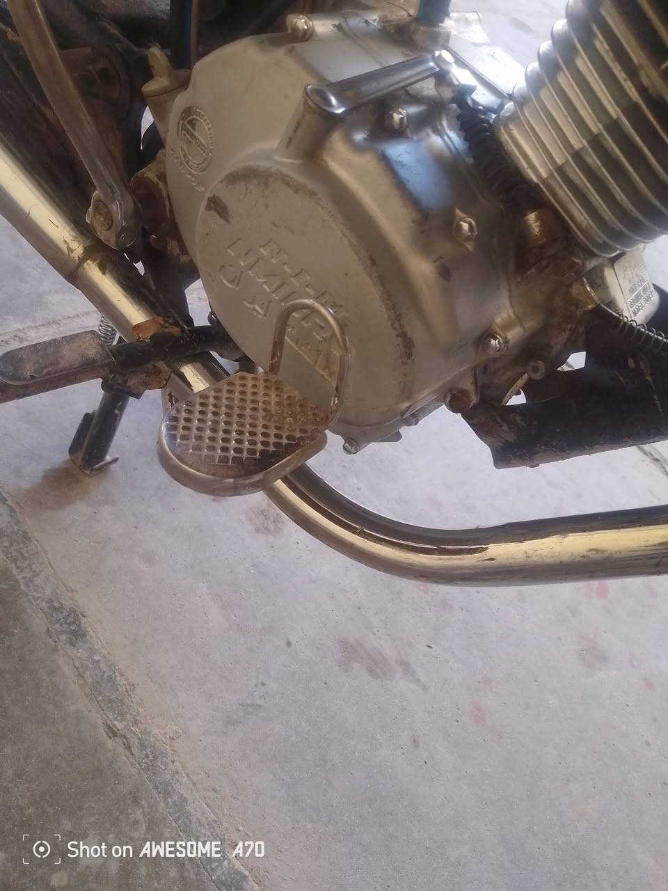 لبيع دراجه نامه برو كلك مكفوله من كلشي مكينه جديده سعر 250وبيه مجال مكاني محويل  شغاله خير من الله ***********
