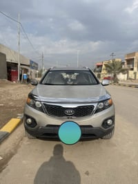 سورنتو 2013وارد أمريكي لون رصاصي بيه جراد رقم بغداد سنويه باسمي تنتهي ...