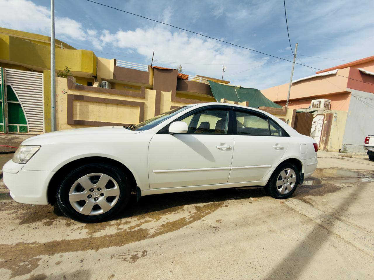 سوناتا 2010 وارد امريكي بدون ضرر
صبغ عام بسبب التقشير صبغ حراري رقم واحد
سيارة جديدة بمعنى الكلمة 
رقم اربيل هزة جديدة
مكانها موصل
السعر ١٠٠ ورقة
كير و مكينة انضاف 
دفتر و بيها مجال للشراي
للتواصل
***********
