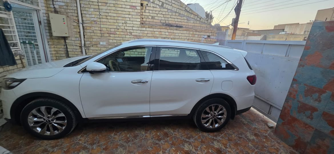 السلام عليكم سورنتو ٢٠٢٠ خليجي كفاله عامه  ماشيه ٧٠ الف ٢٨٠ السعر مكلف بالنشر رقم صاحب السياره ‭٠٧٧١ ٩٣٦ ٣٧٩٨‬
