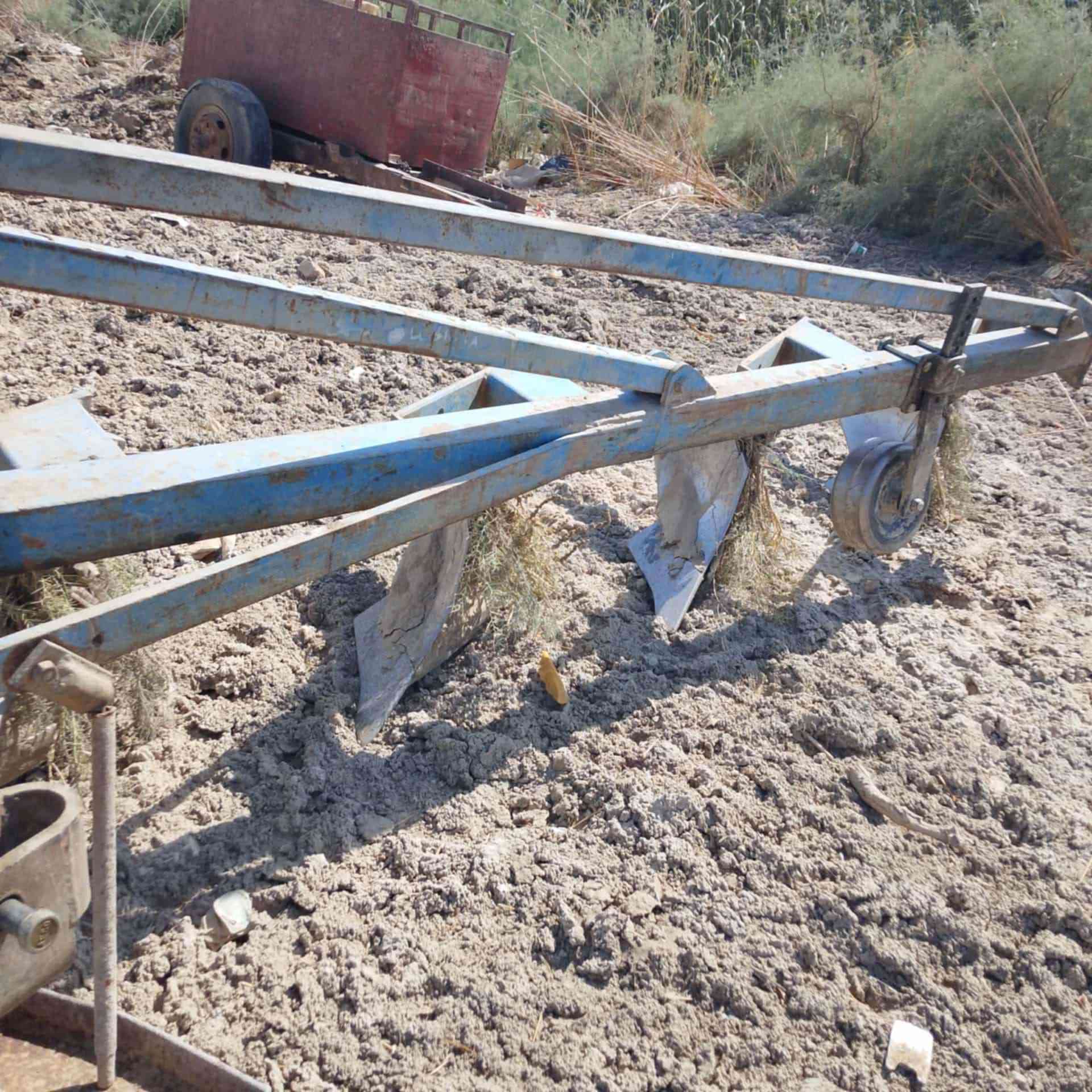 السلام عليكم لبيع فدان سلوم حجم 14 واستفسار الرقم ***********
