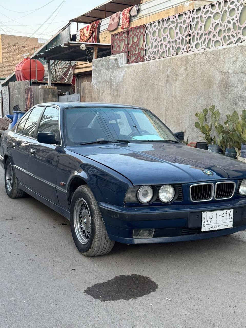 بي ام دبليو
525i وارد يابان
السياره جاهزه من كلشي
مكان السياره بغداد
***********
