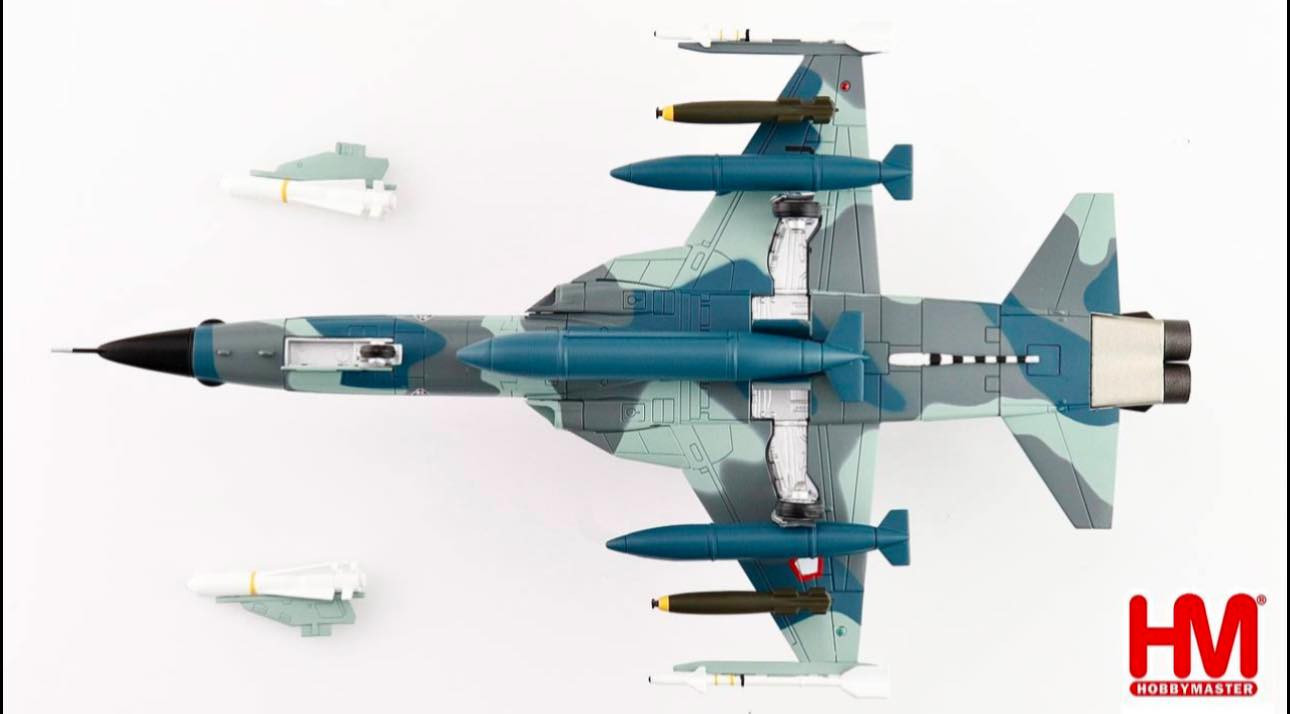 انتاج Hobby Master 
قياس1:72 F-5E Tiger II Indonesian Air Force 
11th Sqn


**إذا كنت صاحب هذا الإعلان وتريد حذفه لأي سبب، رجاءا أرسل رسالة إلى الدعم الفني**