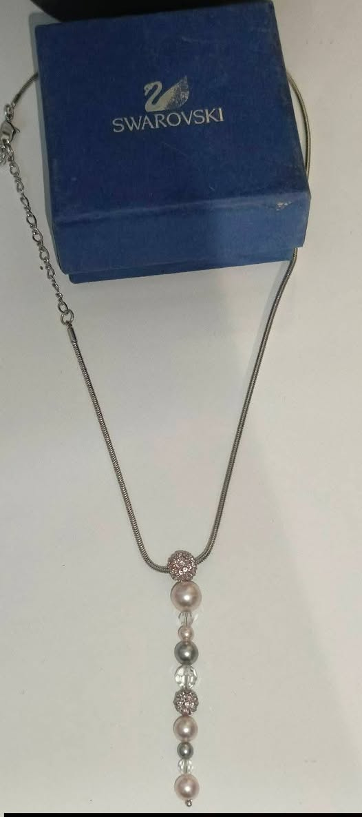 كلادة سوار فسكي تفاصيلها موجوده بلصور علبه وعلامه البجع مرصعه ومختومه حرف aيمكن يم اعلئ سعر


**إذا كنت صاحب هذا الإعلان وتريد حذفه لأي سبب، رجاءا أرسل رسالة إلى الدعم الفني**