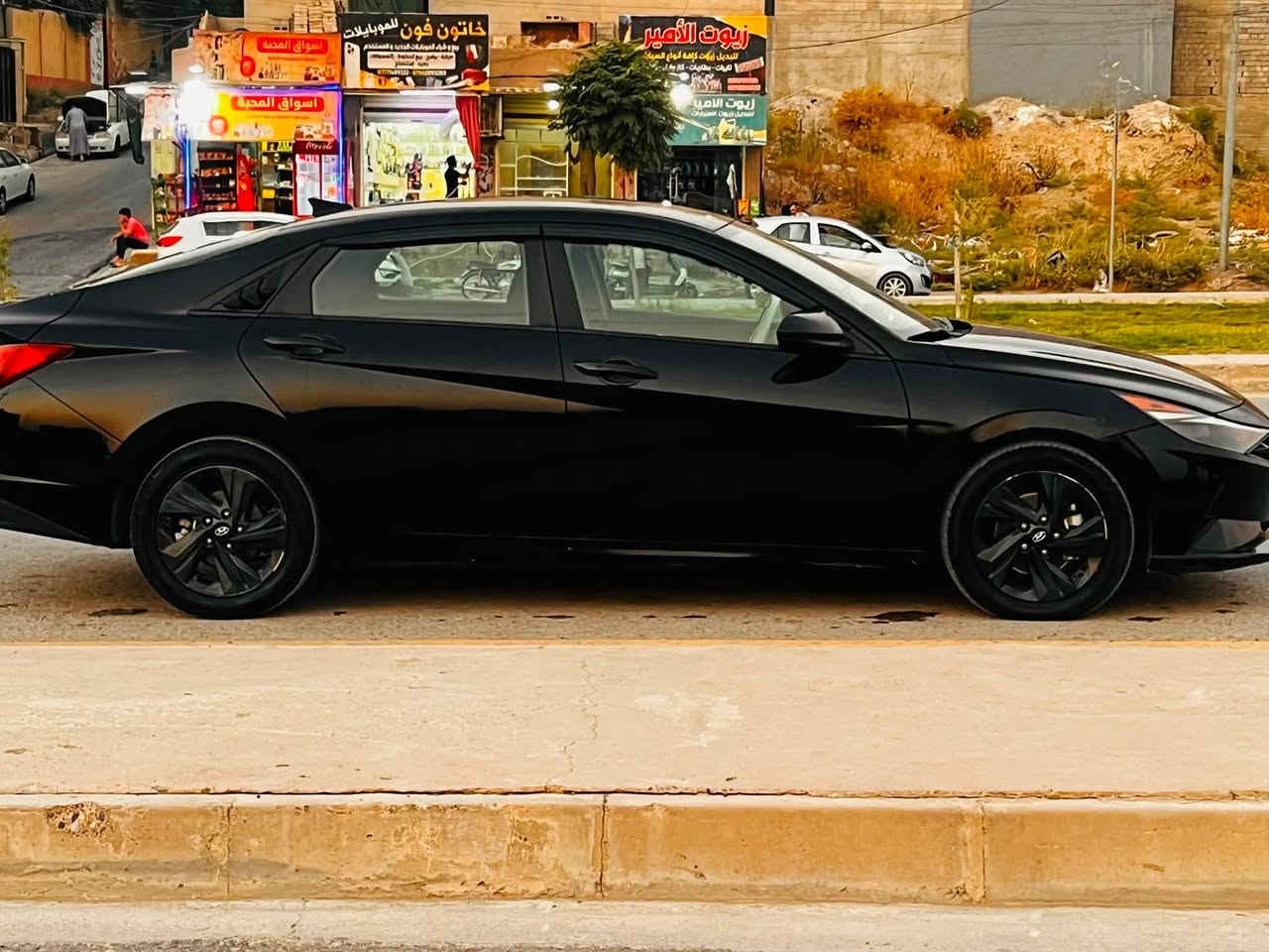 🚗 هيونداي النترا 2023 🚗
محرك دوش 20
كير محرك شرط 
بصمة تشغيل عن بعد +دبل بصمه 
صندوق ذكي
لون اسود 
رادارات نقطة عمياء( Blind-Spot Safety)
قيادة ذاتية (Driver Assistance)
رادار أمامي للتصادم (Forward Safety)
رادار ركن السيارة (Parking Safety)
تحكمات كاملة من الستيرن.
فتحة USB + بلوتوث + شاشة وسطية
إيرباگز (Airbags) سليمة 100%
ثلاث أنظمة قيادة
⚠️ الملاحظات: 
حادثها الجاملق الأمامي
الباب الأمامي اليمين تعديل بارد باب السايق وخلف السايق كلير خارج العراق 
بدون دواخل
ماشية 65ميل 
سنوية باسمي وشرط التحويل
السعر 138 اتصال ‏‪‬‏
موصل الايمن ***********
***********
