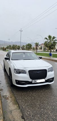 فور ويل • 6 سلندر • بدون شاصي