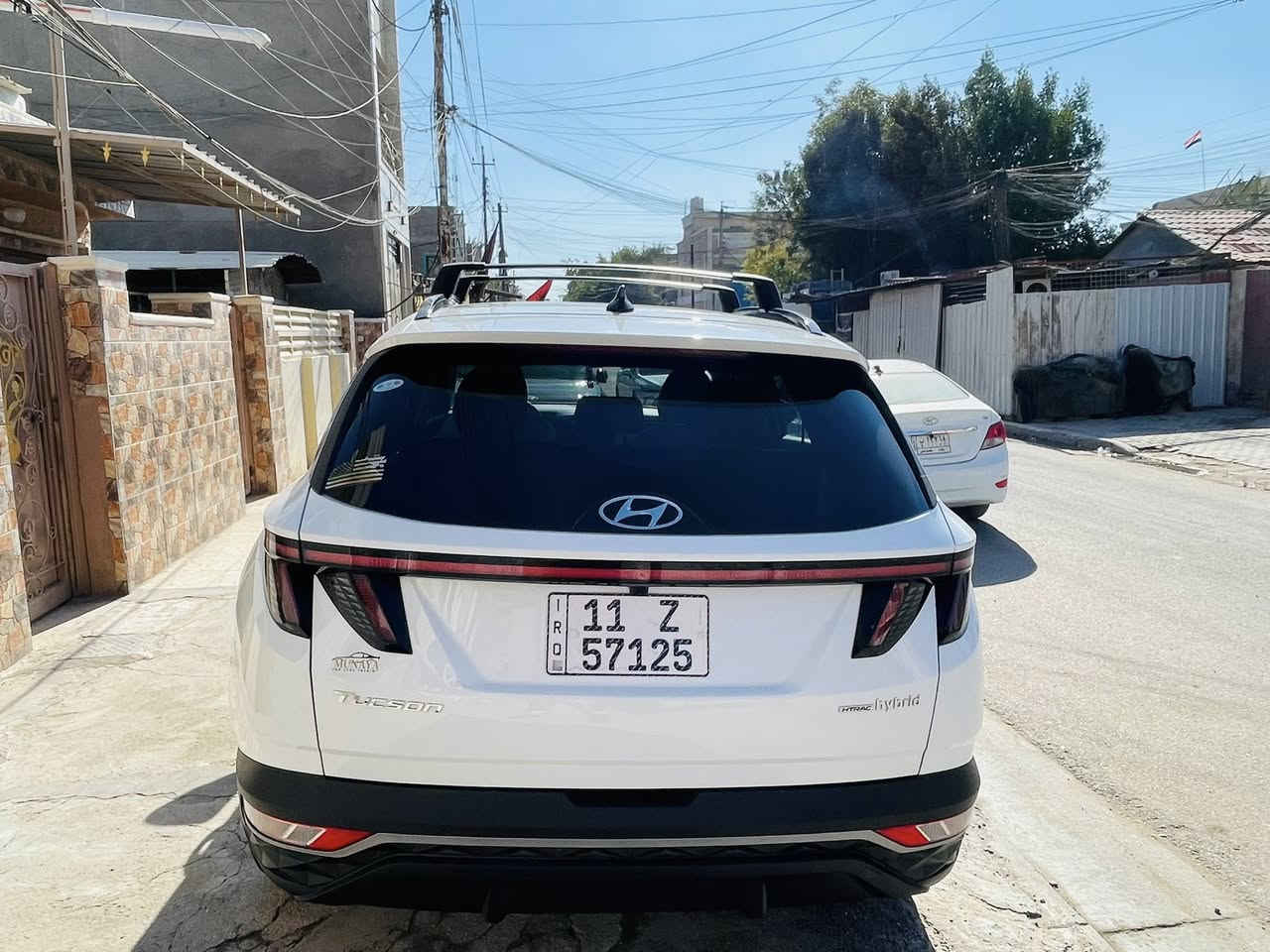 السلام عليكم توسان هايبرد للبيع موديل24
حادث فقط بنيد وبدل نفس الون بدون صبغ بدون دواخل 

ايرباك دركة ودشبول بسبب الحزام ومبدل عظمه دشبول راجع بلادي

موصفات فول 1/1 

بصمة تشغيل عن بعد

بنراما

كرسي كهرباء تدفئة بلكشن

داخل بيض جلد

رادارات

توقف ذاتي

هندبريك بصمة

بعد بيها واهواي موصفات

سياره جديده بمعنى الكلمة ماشيه 22الف 

مرقم بغداد باسمي 

مكان سياره بغداد

الاتصال( ***********) 

السعر (215) وبي مجال بسيط
