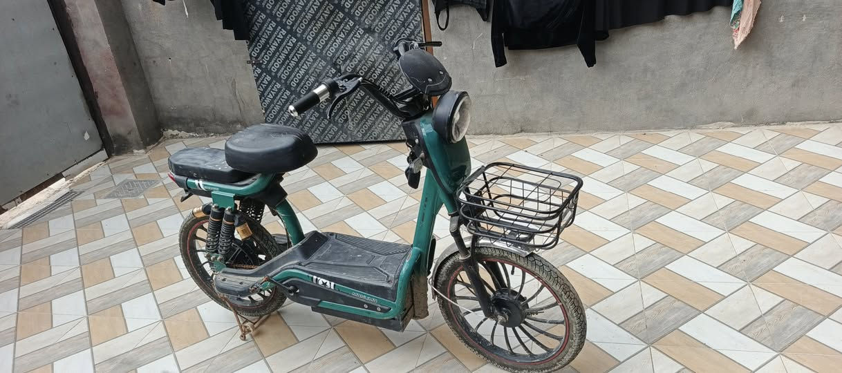 دراجة شحن للبيع جاهزة مابيهة نقص برغي سعر225وبيهة مجال مكان دوانية ‏‪***********‬‏
