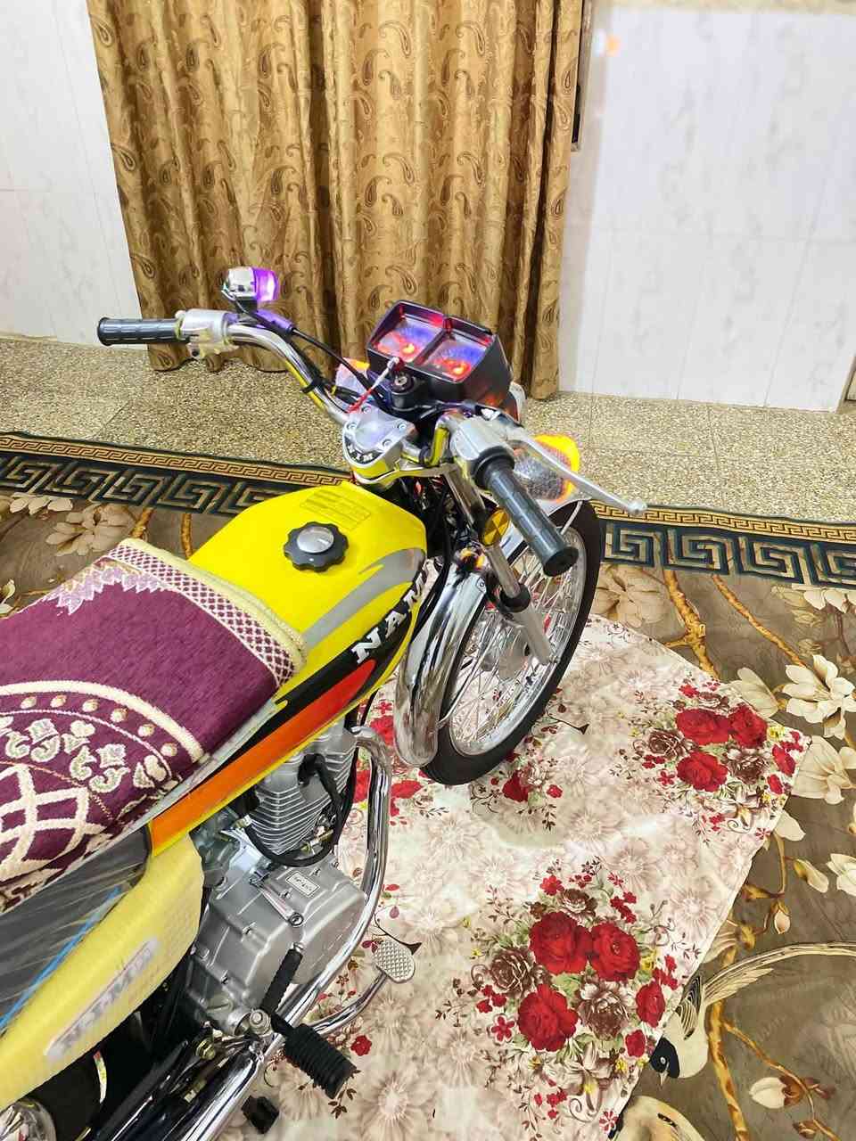 سلام عليكم شباب
دراجة موديل ٢٥ جديده
شوفتك عينك النضافيه
السعر ٦٧٥ 
مكاني بابل المسيب
مامتواجد خاص
هذه رقمي ***********
