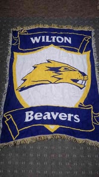 ياالله اللهم صل على محمد وآل محمد وعجل فرجهم القطع المتوفرة من المفارش...