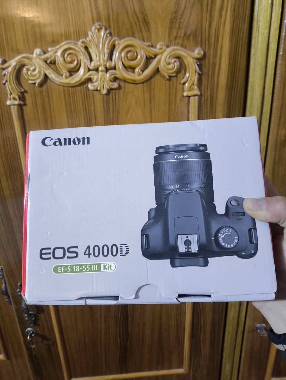 📸 للبيع – كاميرا Canon EOS 4000D Kit (جديدة غير مستخدمة)
كاميرا Canon EOS 4000D مع عدسة EF-S 18-55 III
✨ جديدة تماماً – غير مستعملة
📦 مع العلبة الأصلية وكافة الملحقات
📶 Wi-Fi مدمج
🎥 تصوير فيديو Full HD
📷 دقة 18 ميگابكسل
📍 الموقع: الخالدية
💰 مراوس بأيفون او بيع 
للاستفسار اكثر 
***********
