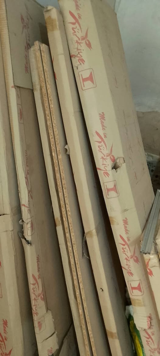 غرفة تركيه جديده بعده بل كارتون للبيع شراي يتصل *********** سعر خاص
