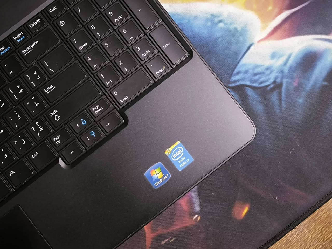 السلام عليكم ورحمة الله وبركاته #للبيع لابتوب ​Dell Latitude 5540
لابتوب للدراسة والهندسه والبحوث والتصاميم ياتي بكرتين شاشه داخلي وخارجي نفيديا 
​المعالج: Core i7 - الجيل 4
 (فئة U)

​الرام: 8 كيكا ددر3
​الهارد: 256 GB SSD
كرت داخلي 4 
​كرت شاشة خارجي نیفيديا حجم 2 
 كرت خارجي 2GB  Nvidia GeForce 720M  
 دقة الشاشه 1080 /1920
​حجم الشاشة: 15.6 بوصة
ملحقات شاحنه اصليه جنطه ماوس باد ماوس 
بطاريه ساعه 
السعر 225 الف وبي مجال 
التوصيل خاص او على الرقم 
***********
