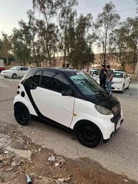 سمارت مؤديل 2011 3 پستني بةنزين تؤماتيك  فول فولة سةيارةكة  دةعم و ليد...