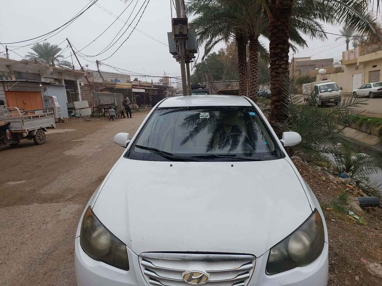 النترا موديل 10 محرك 2000 وارد امريكي سعرها 100 وبيه مجال بسيط كير محرك تبريد مكفول مكاني ديالى بلدروز ***********
