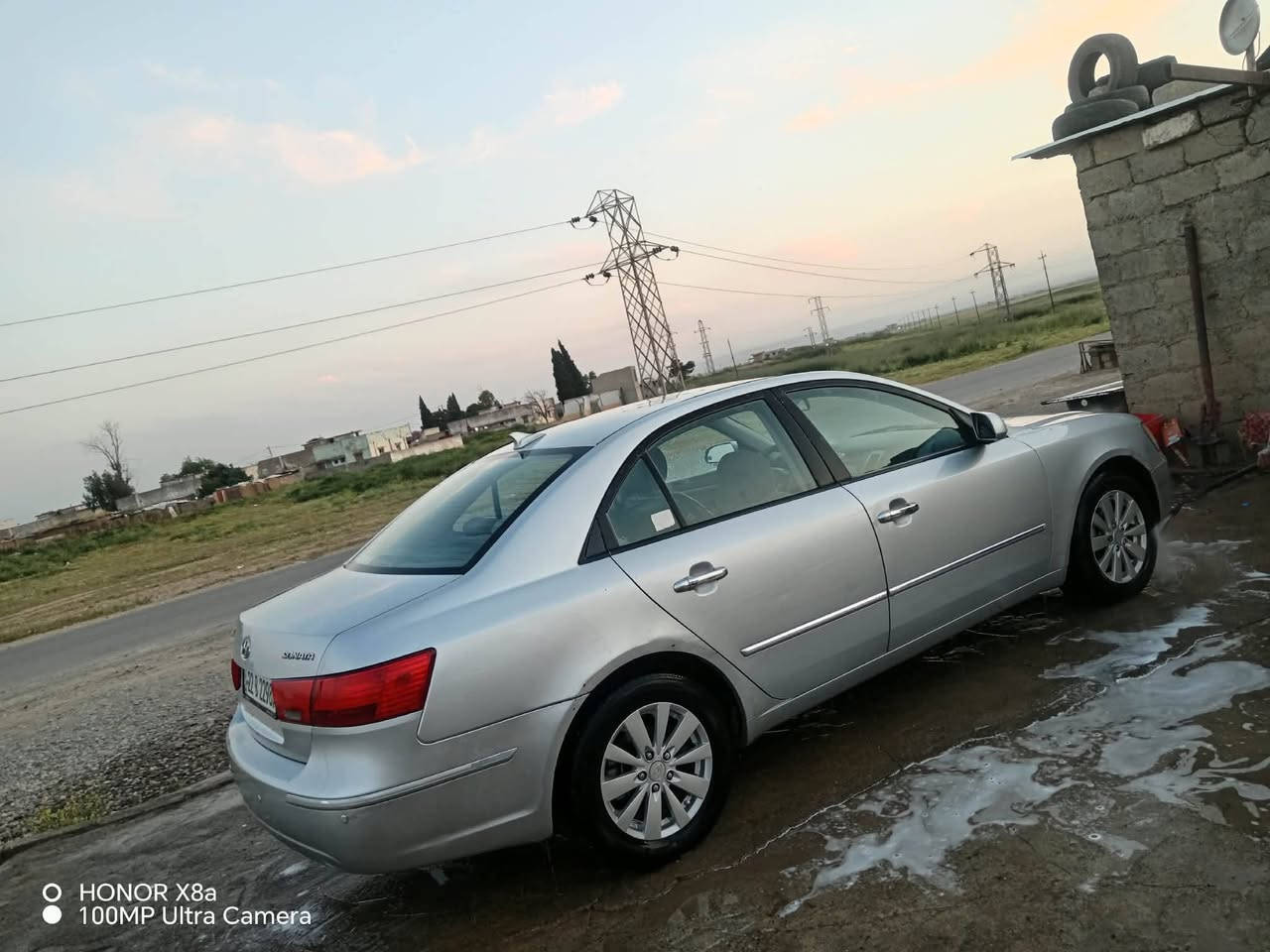 السلام عليكم
سوناتا للبيع 2009 وارد امريكي لمتد فوول مواصفات 
محرك٢٤ مابيها قطره صبغ 
السعر١١٥قفل✓  
***********
