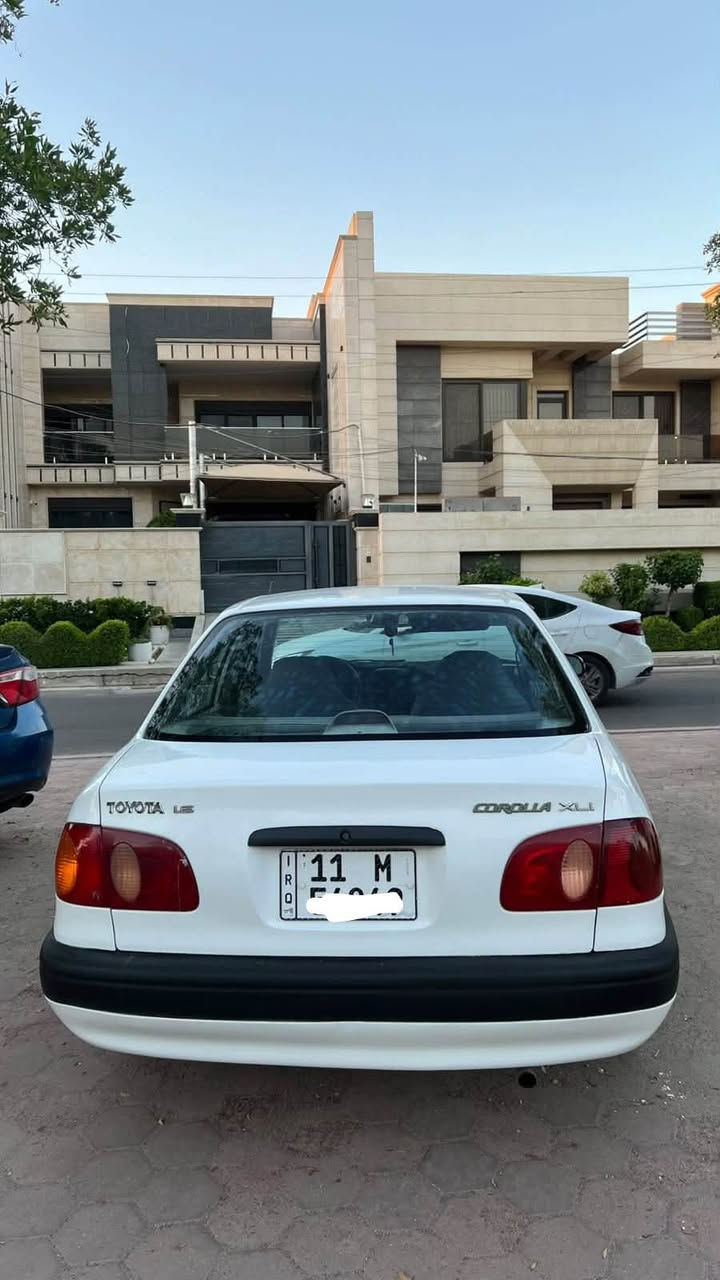 السلام عليكم عندي 

كورلا موديل 1999 لون ابيض وارد خليجي 

رقم بغداد انكليزي بأسمي  كير اوتوماتيك 

تبريد شغال ، تدفئه شغاله 

مصبوغة حزام للجماليه

محرك كير حداديه كله جاهزة 

سيارة بلواقع احلى من الصور بهواي 

السعر ب 59 ورقه 

مكان السياره  : بغداد /  حي الجامعة

رقمي ***********  وبي واتساب .
