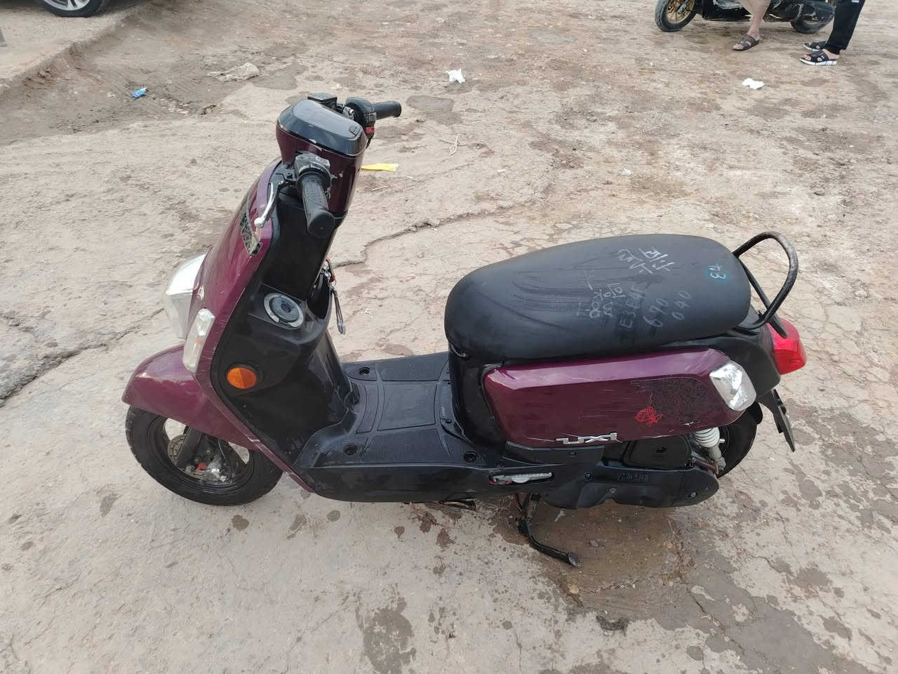 دراجه للبيع بوليس موديل ٢٠١٣
بلاديه برغي ما مفتوح ببه 
سعر مليون و ١٥٠ وبيه مجال حك جيه 
***********
