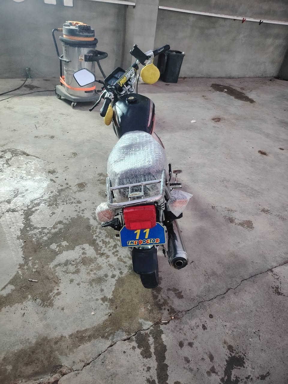 السلام عليكم تايكر موديل ٢٠٢١ كلو شرط كهربائيات كلها شغاله دبلات وياله لشه شرط محرك  شرط هندر واحد نشاط وشلعه نار وزن ثقيل مرتب ونضيف مكاني ايسر الشركاط السلمان  ***********
