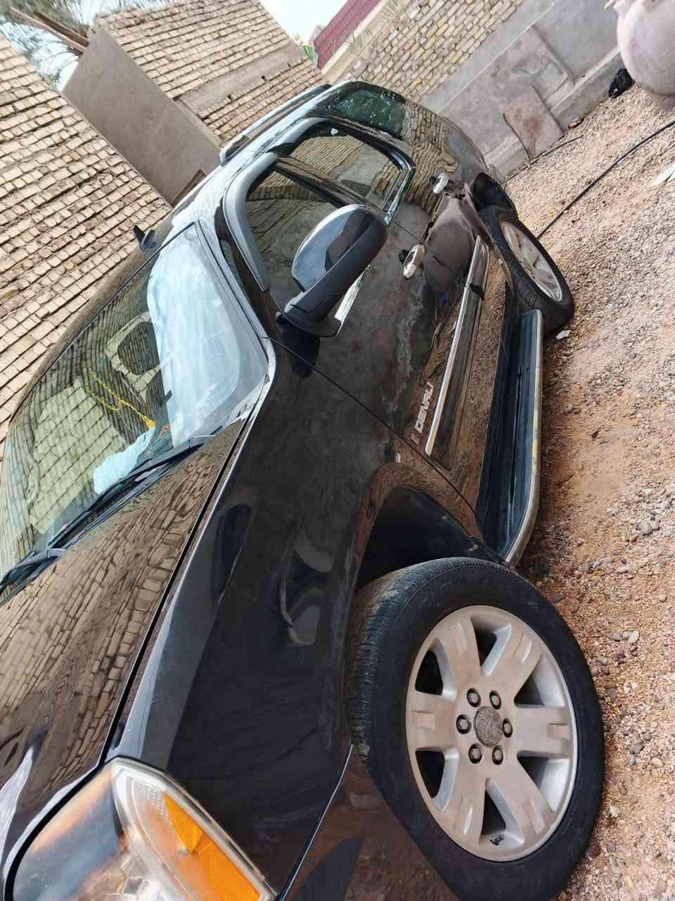 تاهو دينالي موديل 13\ صال داخل بل 14. _. ماشيه 100\  سياره علاء بلاد مضمومه صاله 5 سنوات كشي مبدل بيه. محرك كير كشي عله بلاد. داخل ملكي فول موصفات سياره معروفه موصفات دنلي. يحتجله فقط مزدات وشباك بلاديات مبدلات. سعر 245.$  بيه مجال. مكاني بغداد. رقم. ***********.
