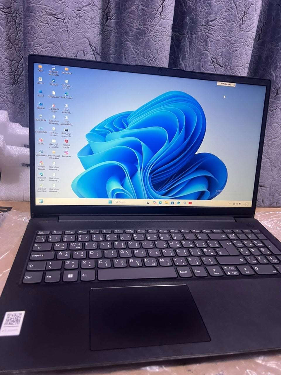 لابتوب للبيع النوع Lenovo مستخدم قليل نظافة 100٪

السعر 400 الف وبي مجال قليل


**إذا كنت صاحب هذا الإعلان وتريد حذفه لأي سبب، رجاءا أرسل رسالة إلى الدعم الفني**