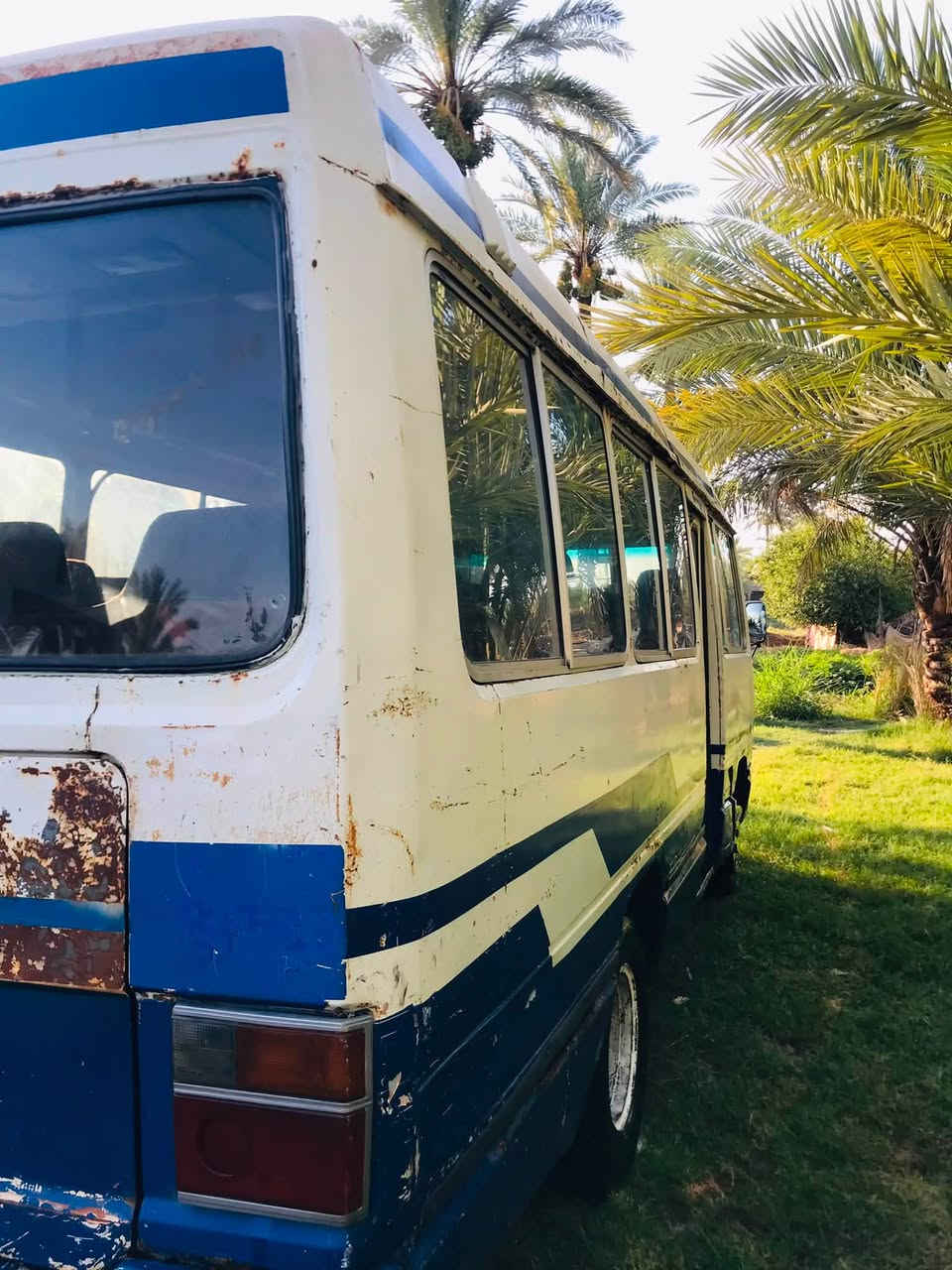 سلام عليكم كوستر عريض البيع مديل ٨٨ السياره كامله من كلشي السعر خاص ***********
مكان السياره بابل سده الهنديه
