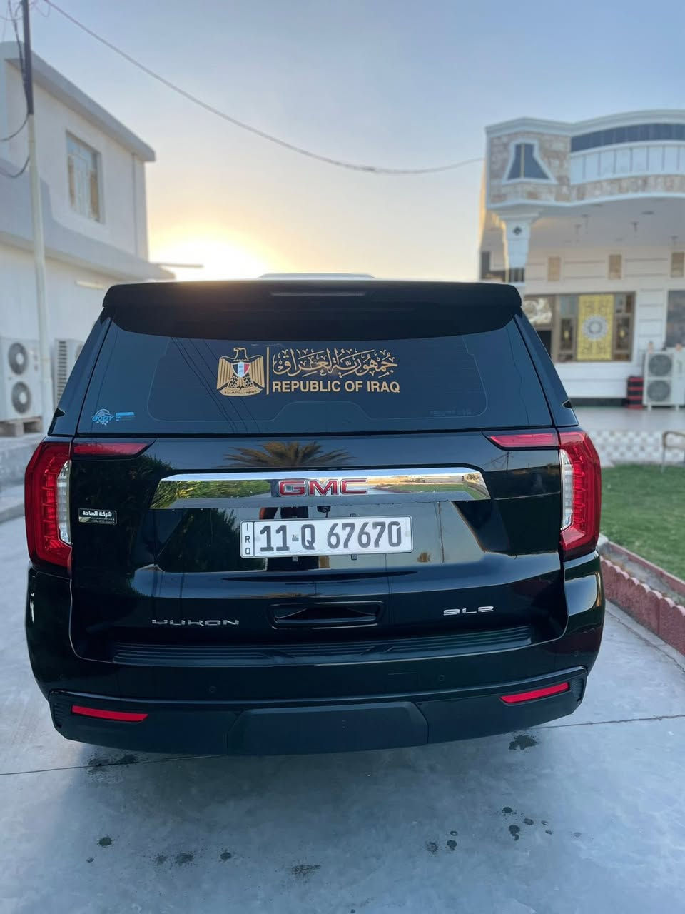 السلام عليكم
للبيع 
يوگن فئةsle السيارة بحالة الوكالة نضيفة جداً 
ماشية24000km
للاستفسار ***********
