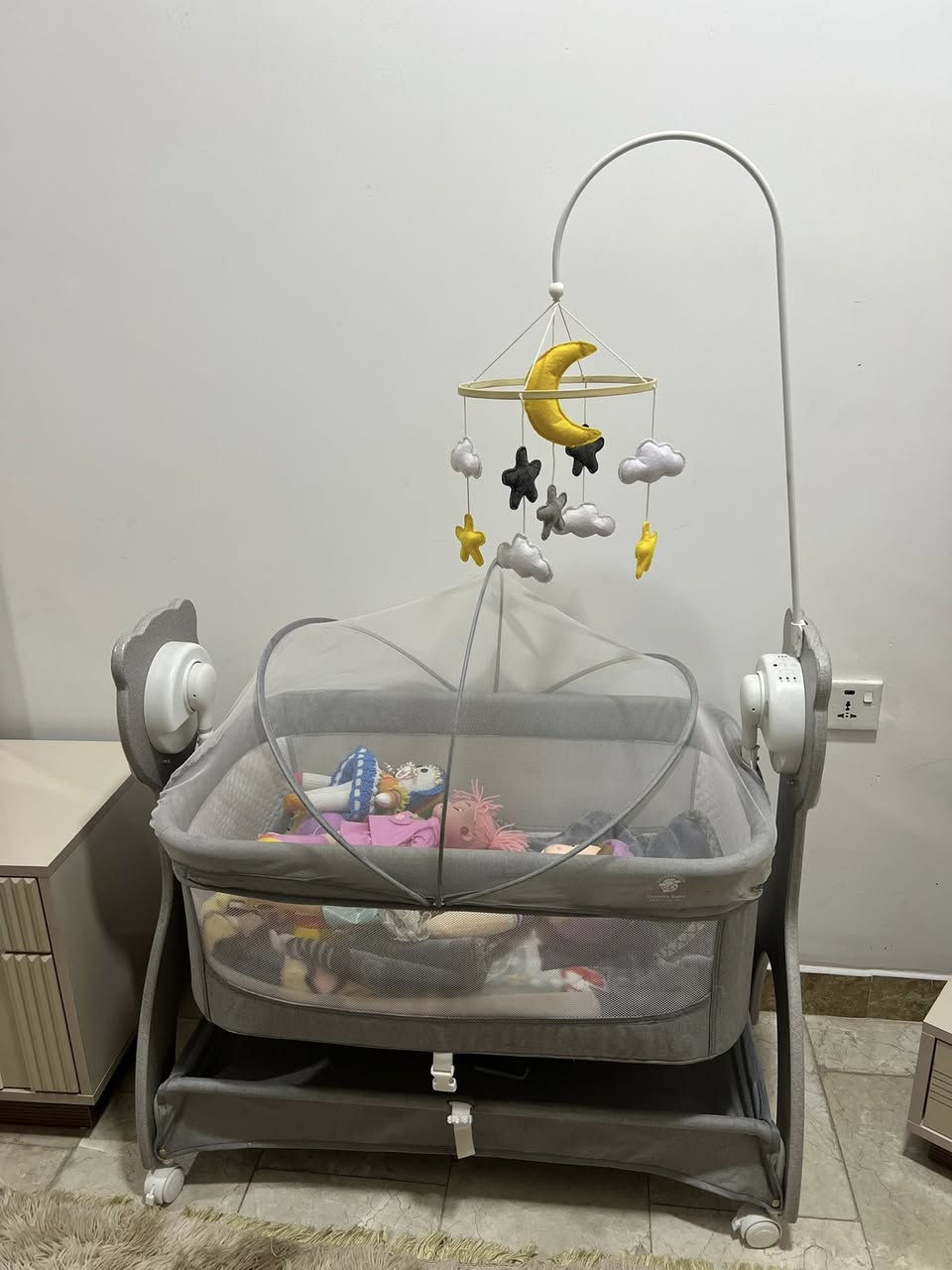 كاروك شتريته لبنتي متأخر وماقبلت تنام بي مابي اي ضرر حاله حال الجديد ع هزاز ع الكهرباء وموسيقى وبلوتوث وانارة
ممستخدم ابد اخذته ب١٢٥ اريده ب٧٥


**إذا كنت صاحب هذا الإعلان وتريد حذفه لأي سبب، رجاءا أرسل رسالة إلى الدعم الفني**