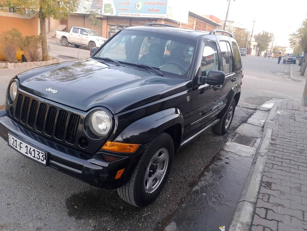 جێبی لیبەرتی حەرەس حودوود ڕەقەم سلێمانی مۆدێل 2006 ی فول دەبڵ ئەکسل سلایت کوشن جلت  کوشن کارە بای  4جام کارەبای قوفڵ مەرکەزی دەبریت سارد گەرمی کارەبای گێڕ مەکینە هه مووی بەشەرتی 100 فیتەر دواو پێشی کەپس بەس بۆنید پەمپە تەقەوڕەقەی نیە تە حویل خرامە بەشەرت نرخی 88 گەڵاو مەجال ناونیشان بازیان 
ژم  *********** السليمانية, العراق
