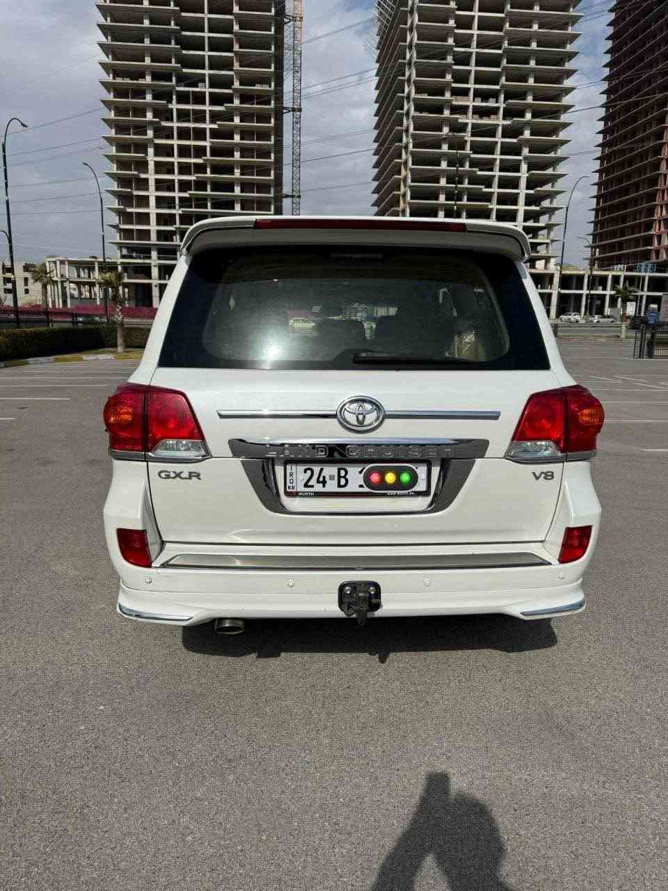 لاندكروزر 2012 فطيم v8 خليجي سعودي 

المحرك 4700 
محرك جديد غير مفتوح 
ماشيه 145 حقيقي 
ثمانيه سلندر 
حساسات 
سلايد 
كشن جلد كهربائي السايق 
بصمة 
ايرباكات 
رقم شمالي (دهوك)
تايرات جديدة 
سنوية جديدة 2030 
هزة جديدة 
بدون غرامات 
صبغ مؤشر بالبونت دائرة الحمرة فقط 
تحويل مباشر باسمنا 
السيارة عندنا من 2015 
السعر 370 و مجال دهوك, العراق


**إذا كنت صاحب هذا الإعلان وتريد حذفه لأي سبب، رجاءا أرسل رسالة إلى الدعم الفني**