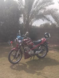 هيوشه 23فول  محرك شرط مامفتوح  بليته بي باب اول  محرك فول تاير خلفي350...