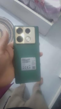 للبيع • موبايل • نوعه مو معلوم