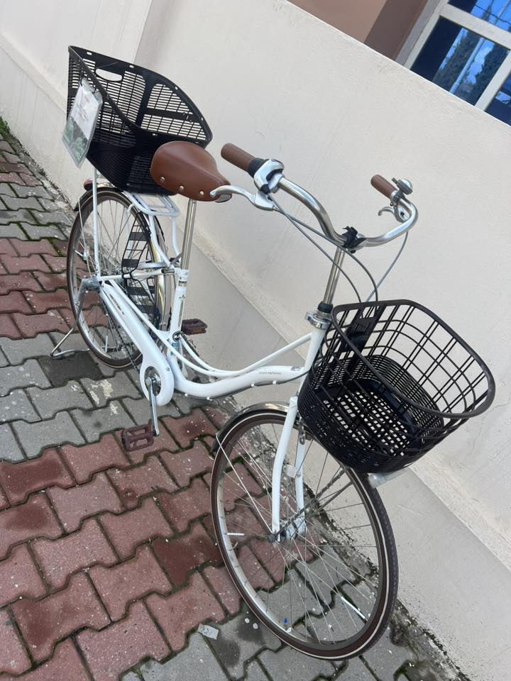 ‎سلام عليكم باشترين و جوانتريين كواليتى پاسكيلى بالةى ياباني لوك

قياس ٢٦
٣ گير
 لايت ماگنيت حساس
حساسي دواوة
موديل ٢٠٢١
تايةى قاوةى خت سپي
قفل مركزى سوكان
دةبل حساس
مةنةفيستى اصلي لةگةلة
ويل نيكل
دوو سةلةى بلادي لةنگة
‎ نةهاژووراو هةموو شتي بلادي بي دةستكارى
‎بو فروشتن هةر بةريزيك موشتةرية نامة بنيرة يان تلةفون  لة هةوليرم ***********
