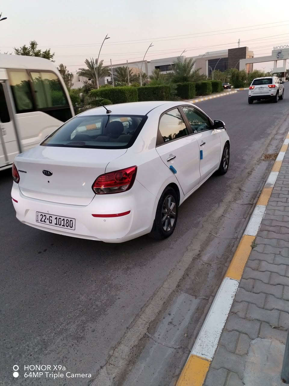 سلام عليكم البيع وبسعر مناسب 87 وبيه مجال كيا بيجاس خليجي موديل 2020 ماشيه 100 محرك الف 1400لاتنقيص ولايبخر تبريد ثلج كير شرط صدر مامي خلفي جديد تخم تاير جديد سيارة مال بيت بيه صبق 3قطع  رقم ربيل دولي سنوية الغاية 31 هزه جديدة مواصفات معروف ماحاجه ذكرهن مكان السيارة تكريت الديوم السعر 87وبيه مجال شي قليل رجان ماقفل سعر بتلوفون تعالي وبيك خير ودلل عتذر عن القصط والوعد تصل ***********
