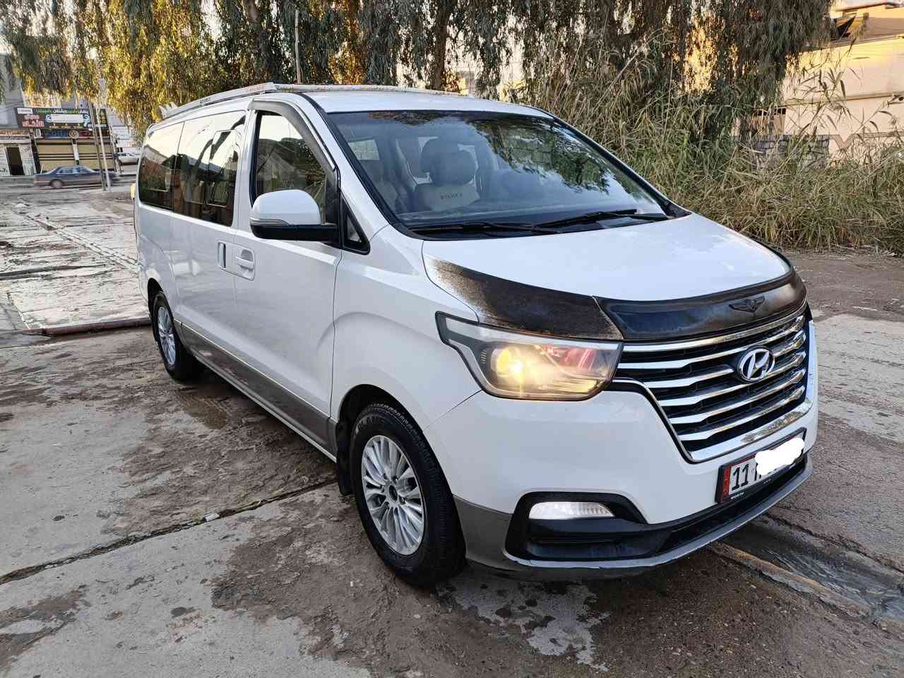 السلام عليكم 2019 محور مسكر 12 سبلاين قبق اسود السيارة جاهزة ماتصرف عليها بيها صبغ بدون دواخل  والباقي مكفول $250 ..***********  مكاني موصل
