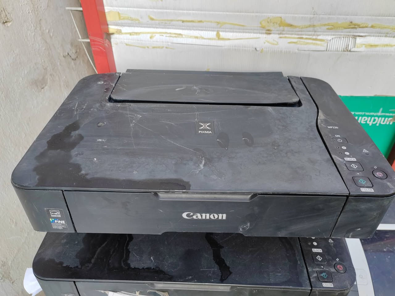 طابعات عدد ٤٥ طابعة.. ابيع فحم
Canon و hp و و انواع... سعر الوحدة ١٠ الاف سعر الشلع ب ٢٥٠ الف مكاني الكاظمية
***********
