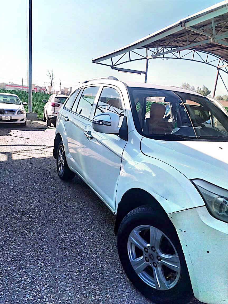 السلام عليكم..
ليفان x60 2016 رقم انكليزي مثنى سنويه 2029 بأسمي السياره مكفوله من الظربه والصبغ  كير عادي   المكينه لاتبخير ولاتنقيص شرط تبريد تدفئه سياره ابلاد تخم اطارات جديد 5 ويل كب السعر المطلوب 72 وبيه مجال بسيط العنوان ديوانيه المركز الاتصال على الرقم ***********
