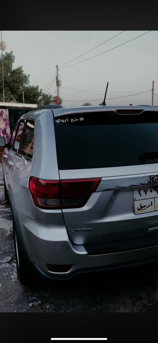 السلام وعليكم للبيع فقط
جيب لاريدو 2011 رقم اربيل القديم تحويل ثاني يوم مواصفات عاديه حادث امريكا جاملغ خلفي عكس السايق وصبغ الباب الوره السايق فقط وبيها طخه ممصلحه موجوده بالمنشور كير جديد محرك بدون بخار صدر امامي خلفي جديد تايرات نص عمر السيارة خير من الله تبريد تدفئه كهربائيات كلها شغاله مكان السيارة بغداد حي الفرات للاستفسار *********** السعر 153وبيها مجال للشراي
