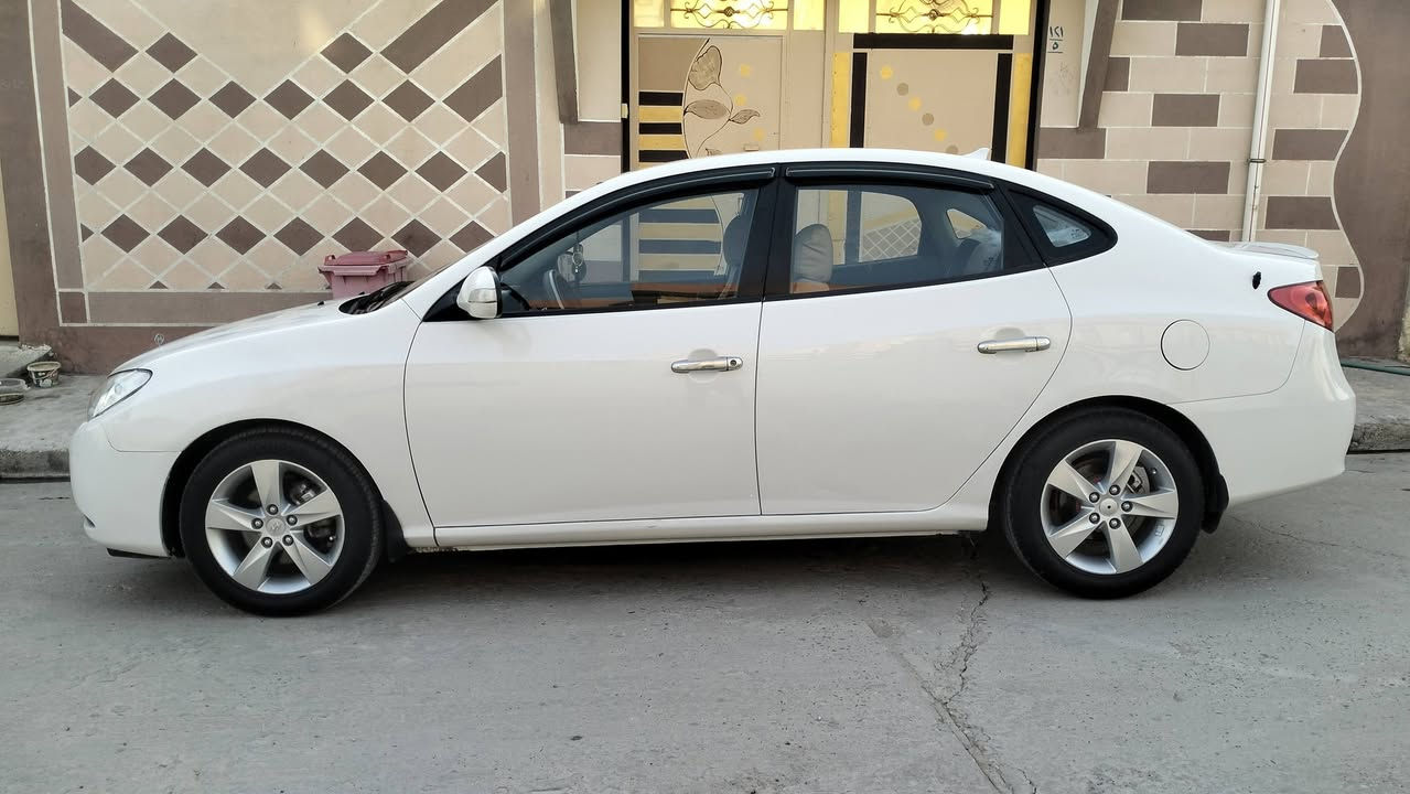 للبيع النترا 2010 رقم بغداد
مشروع وطني
بي صبغ نص جمرلغ نص بنيض و دوسات
سعر 107     //////***********
