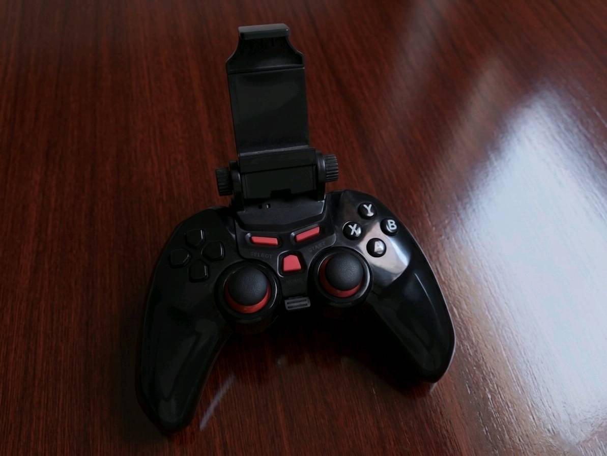 جهاز ps1 على شكل ps5 يشغل كل العاب الريترو من sega الى بلي ستيشن 1 
وجويستك موبايل اندرويد بلوتوث 
ثنينهن ب 25


نجف